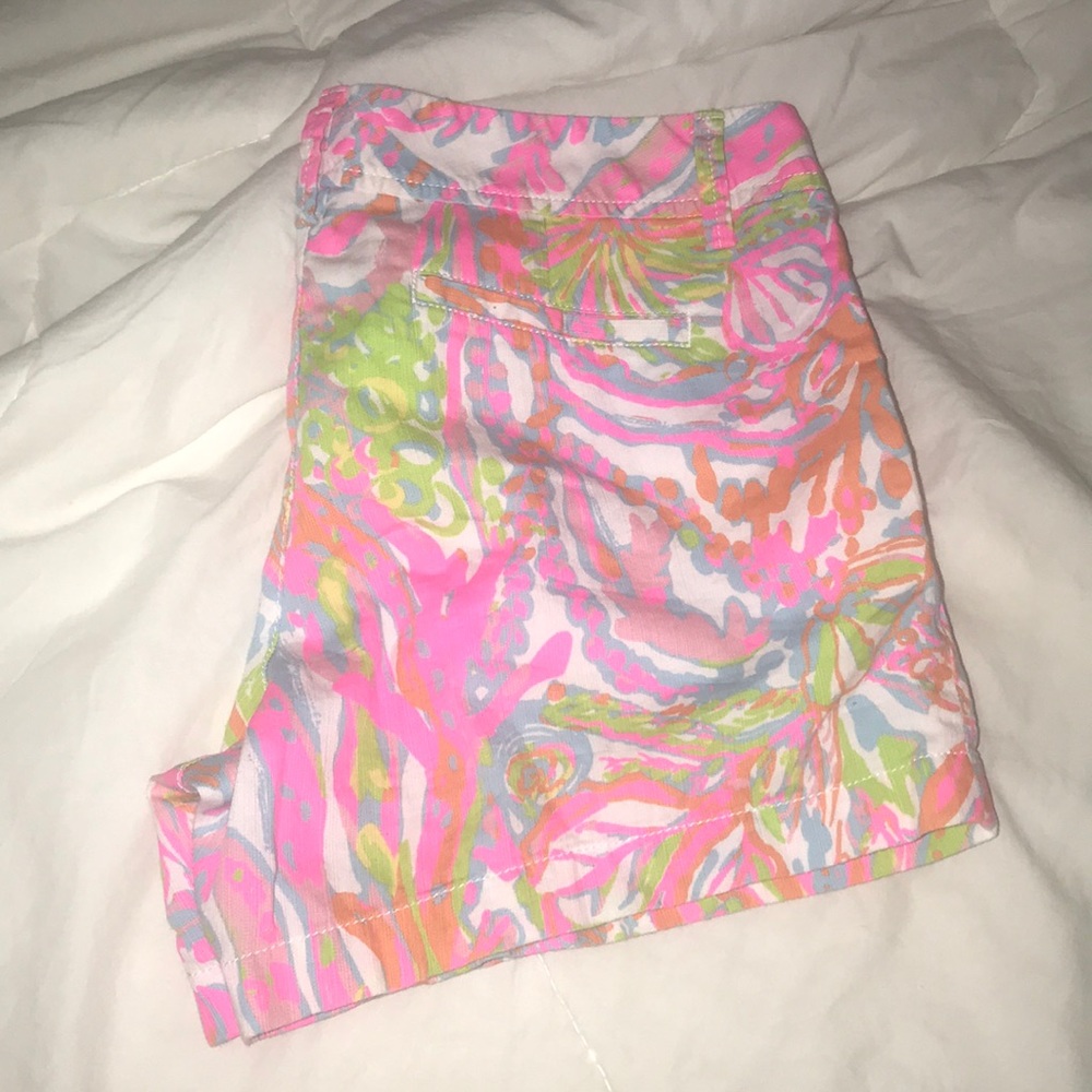NEVER WORN Lilly Pulitzer Callahan shorts!